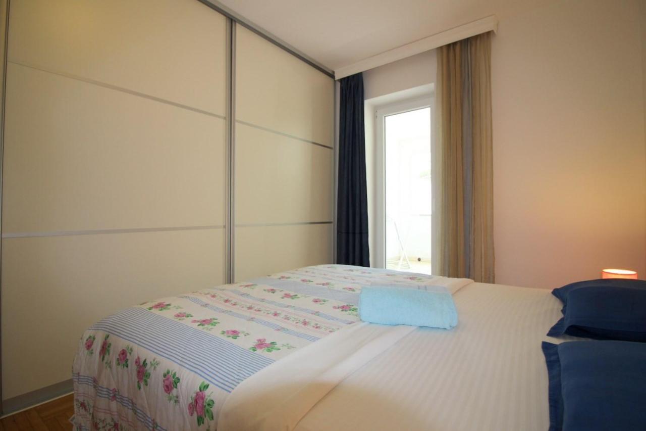 Apartment In Porec/Istrien 10214 Exterior foto